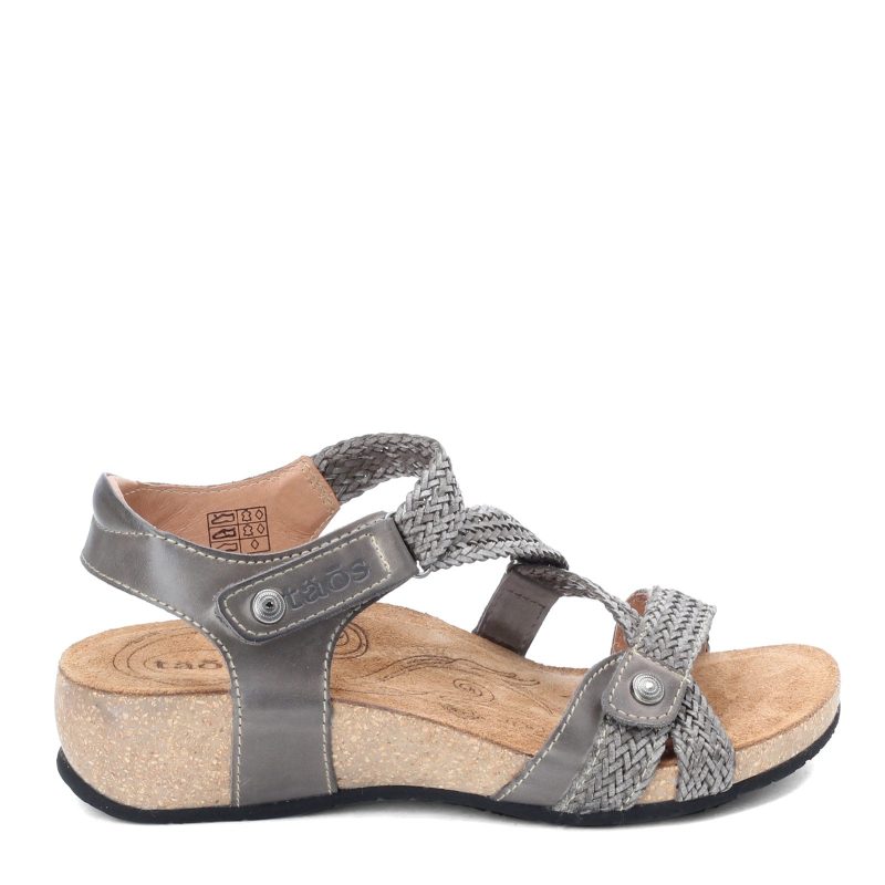 Tru 16406 Dkgy Womens Taos Trulie Sandal Dark Grey 1 11c625b6 efdc 4f25 a2a7 55fb135d823e