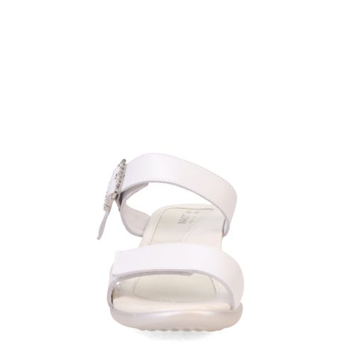 106126 H60 Womens Naot Recent Sandal White Pearl 2