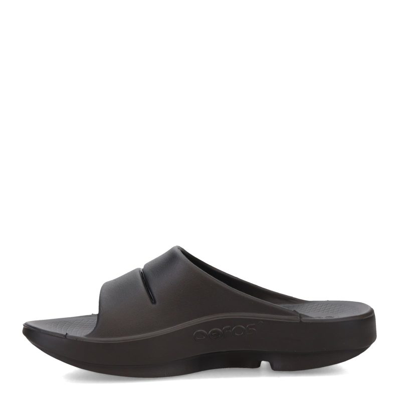 1100 BLK Unisex Oofas O Oahh Slide Black 3