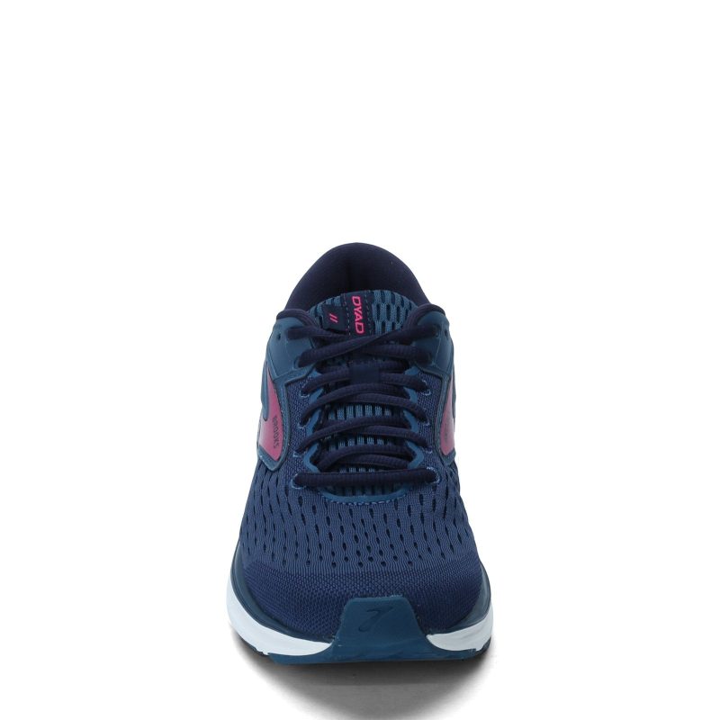 120312 1 B 490 Womens Brooks Dyad 11 Running Shoe Navy 2