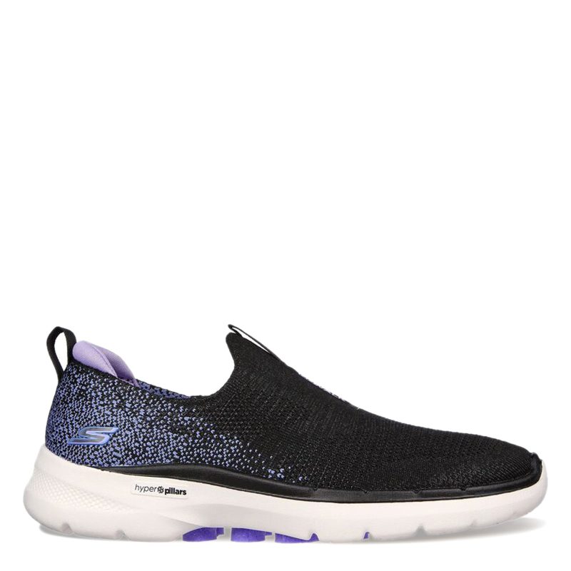 124502 BKLV Womens Skechers Performance Black 1