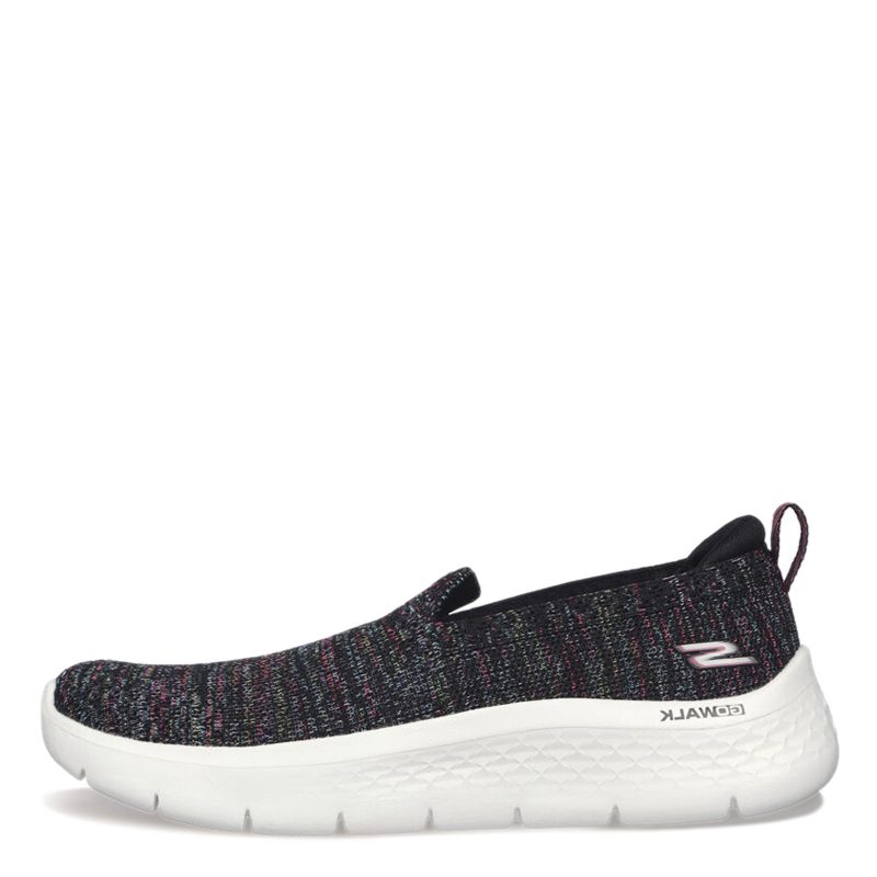 124962 BKMT Womens Skechers Performance Black 2