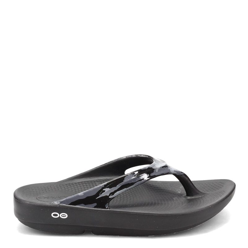 1403 Blkcamo Womens Oofos O Olala Sandal Black Camo 1 555bbb7a 7e0f 4213 9433 3c4cf766b218