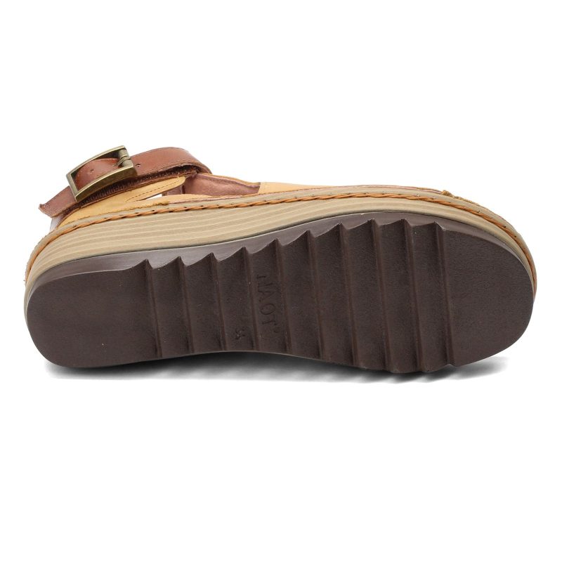 17115 Sia Womens Naot Verbena Sandal Brown 6