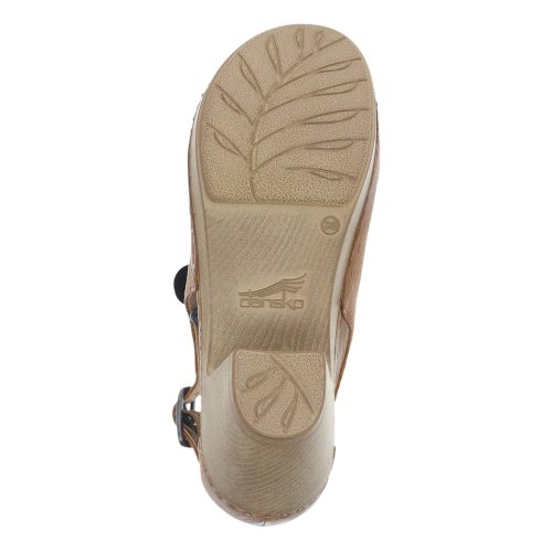 1831 371500 Womens Dansko Sassy Clog Tan 5