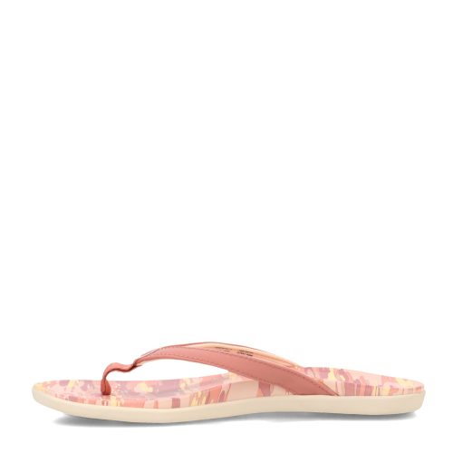 20437 2QWQ Womens Olukai Rose 3