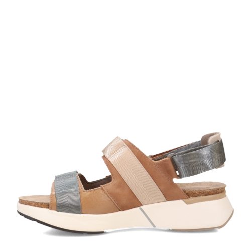 25020 SNN Womens Naot Odyssey Sandal Tan 3