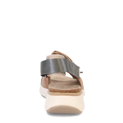 25020 SNN Womens Naot Odyssey Sandal Tan 4