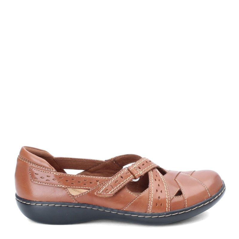 26065652 Womens Clarks Ashland Spin Slip On Tan 1