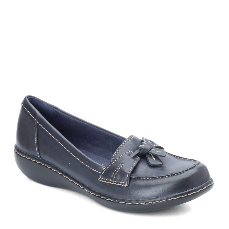 26067332 Womens Clarks Ashland Bubble Loafer Navy