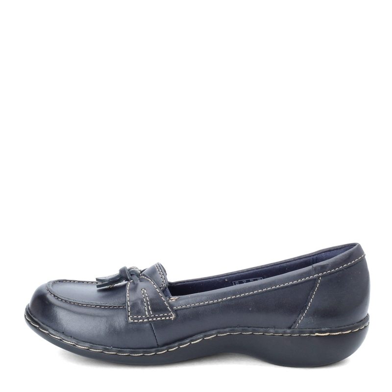 26067332 Womens Clarks Ashland Bubble Loafer Navy 3