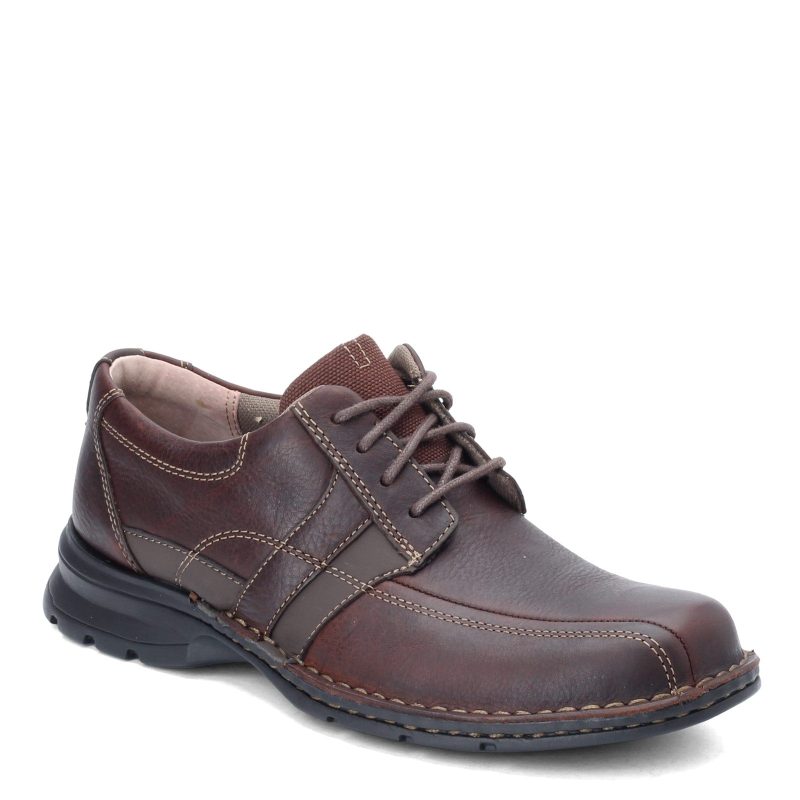 26086235 Mens Clarks Espace Oxford Brown