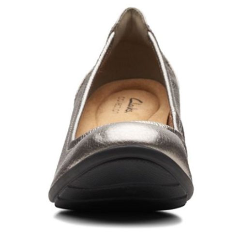 26167909 Womens Clarks Neiley Pearl Pump Pewter 2