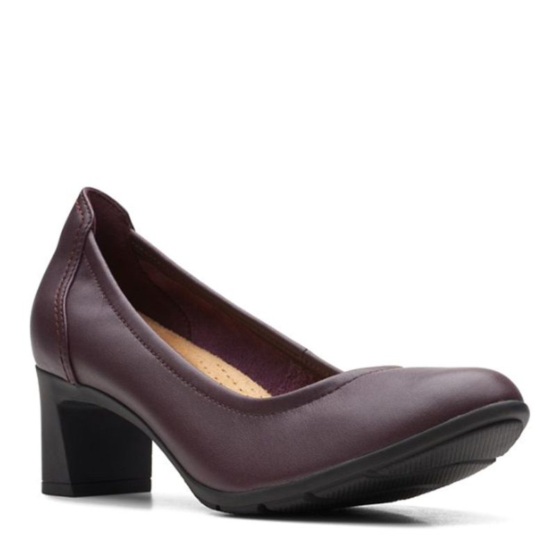 26167914 Womens Clarks Neiley Pearl Pump Burgundy