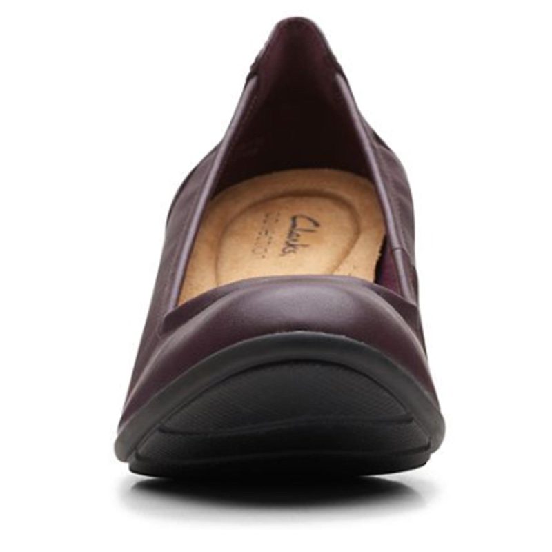 26167914 Womens Clarks Neiley Pearl Pump Burgundy 2