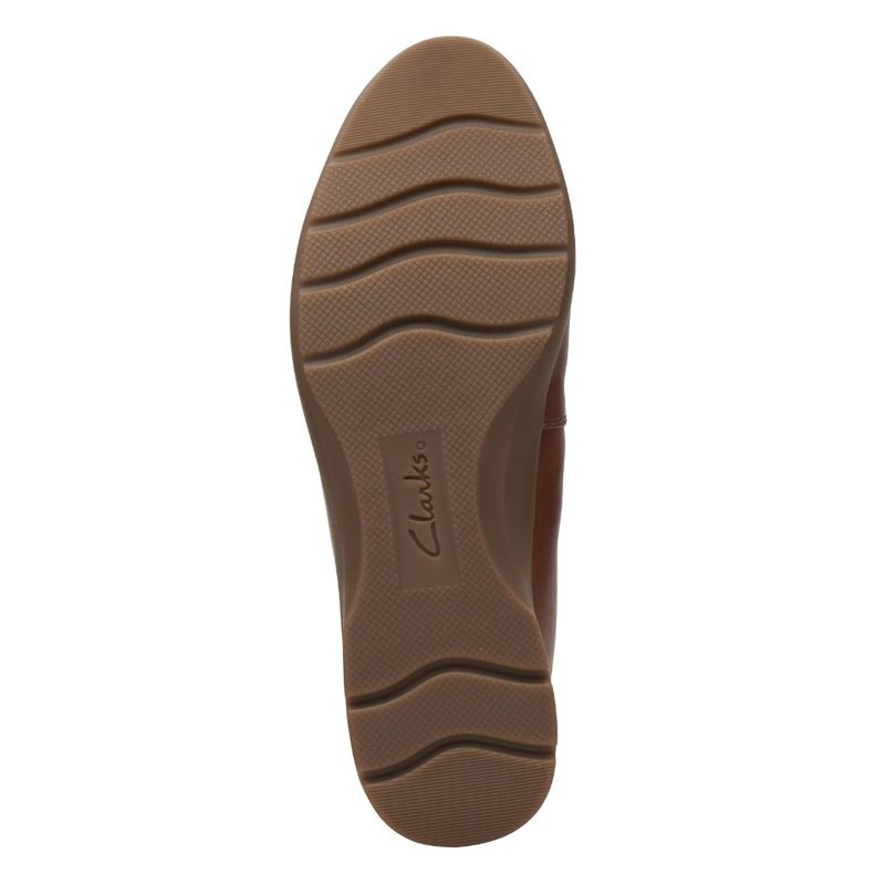 26169483 Womens Clarks Jenette Ease Flat Tan Solid 7