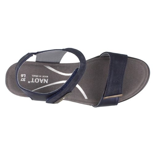 44107 Pbp Womens Naot Intact Mid Heel Sandal Navy 6