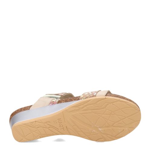 5051 WHA Womens Naot Ivory 6