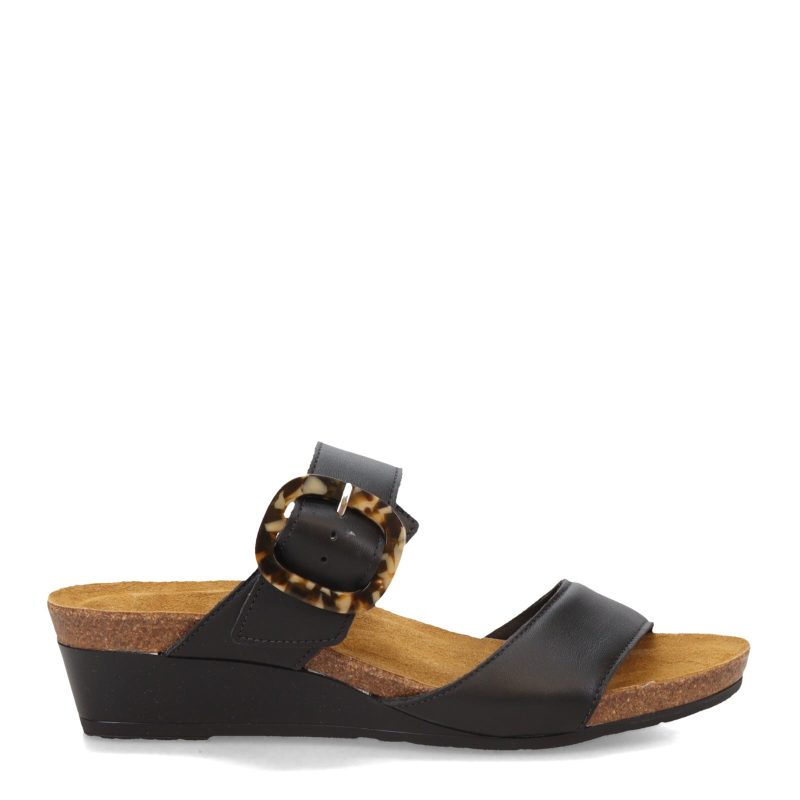 5054 277 Womens Naot Kingdom Sandal Jet Black 1