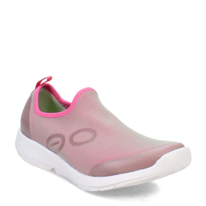 5075 WHTFUC Womens Oofos O Omg Sport Sneaker White Fuchsia 8212fcc8 e5f7 4106 828e a977279fdc8f