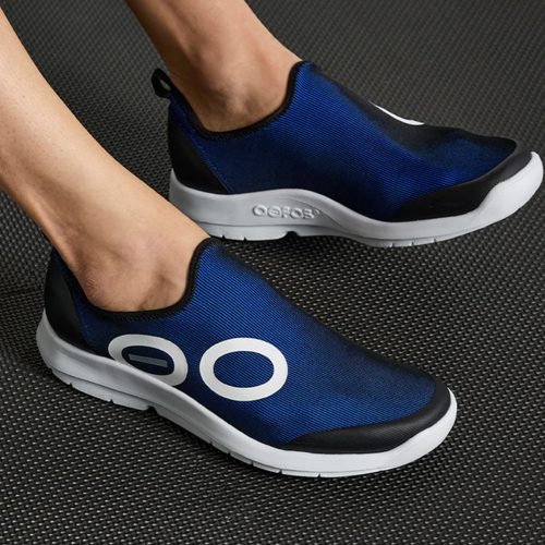 5085 WHTNVY Mens Oofos O Omg Sport Slip On Recovery Shoe Navy White Sole 8