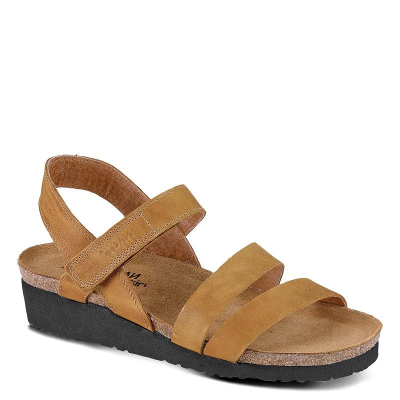 7806 Ea7 Womens Naot Kayla Sandal Oily Dune