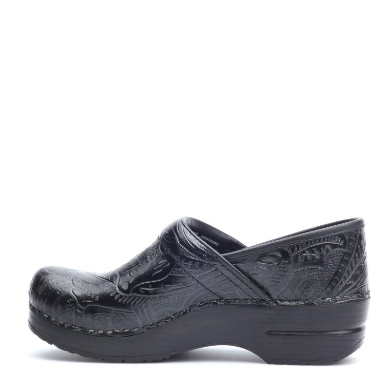 906 020202 Womens Dansko Professional Clog Black Tooled 1