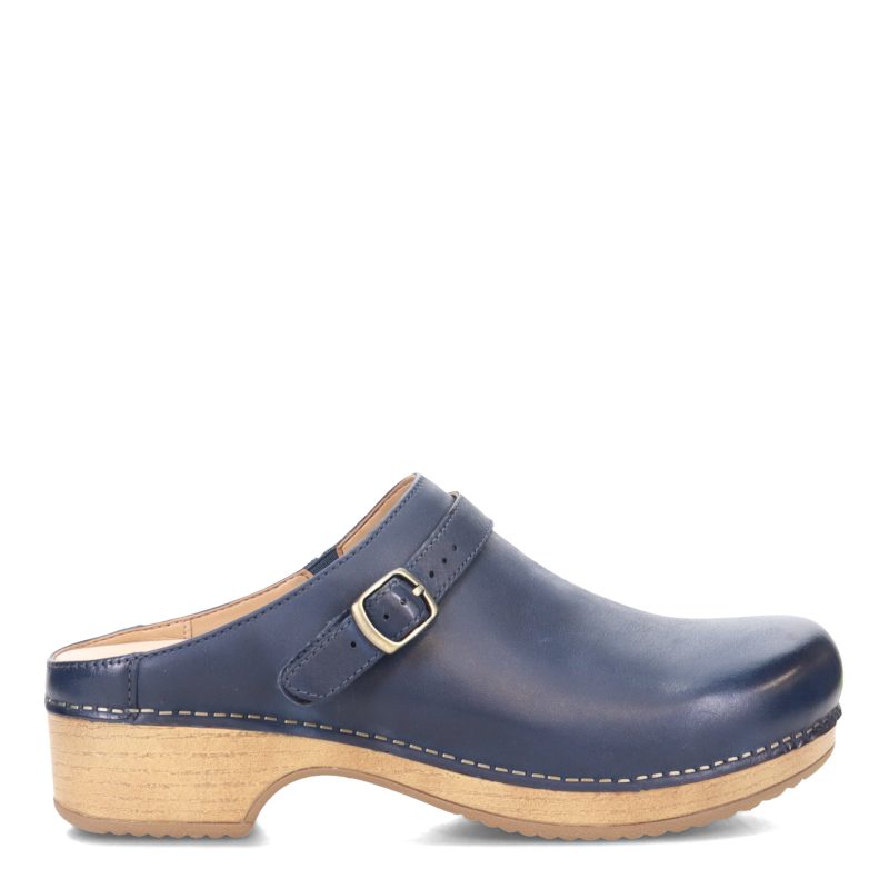 9421 541600 Womens Dansko Navy 1