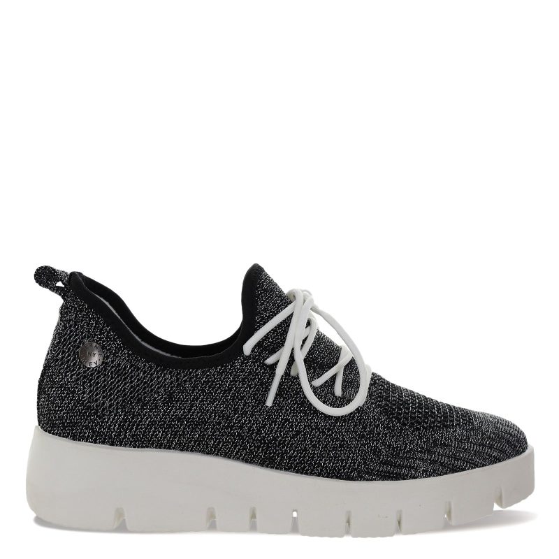 CARA BLK Womens B Zees Cara Sneaker Black 1