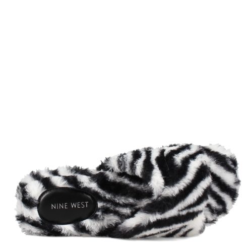 Cozy2 Whmfb Womens Nine West Cozy 2 Slipper White Black 5