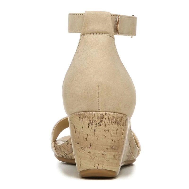 G1779S0251 Womens Naturalizer Areda Sandal Beige 5