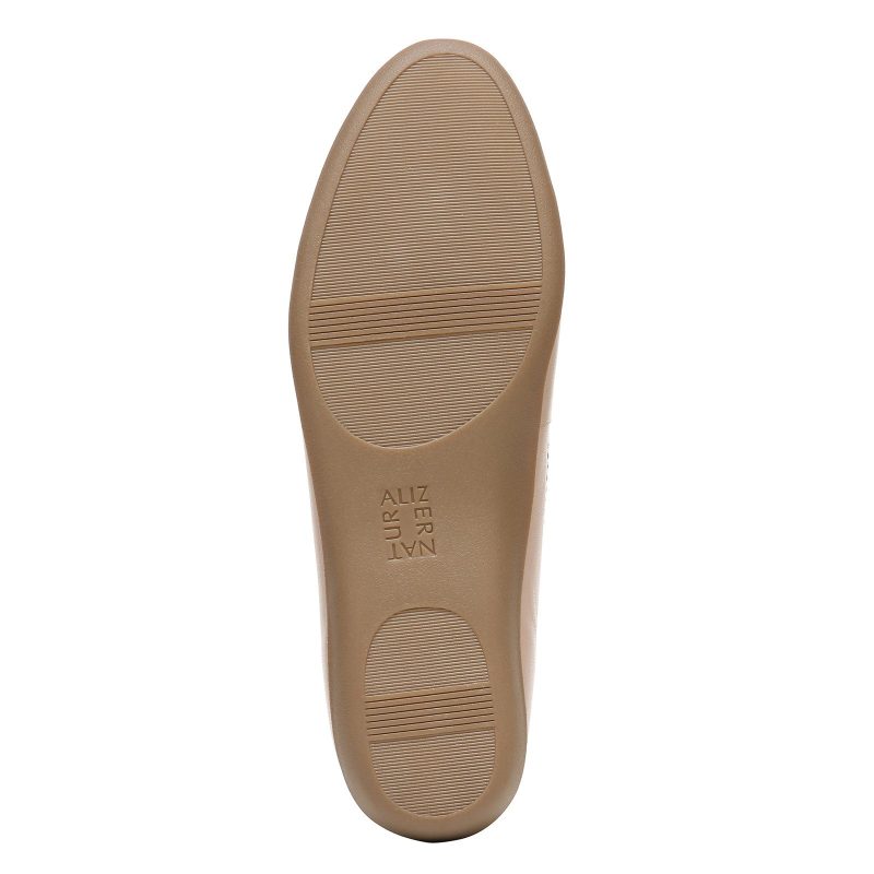 H1931 L2251 Womens Naturalizer Vivienne Flat Beige 6