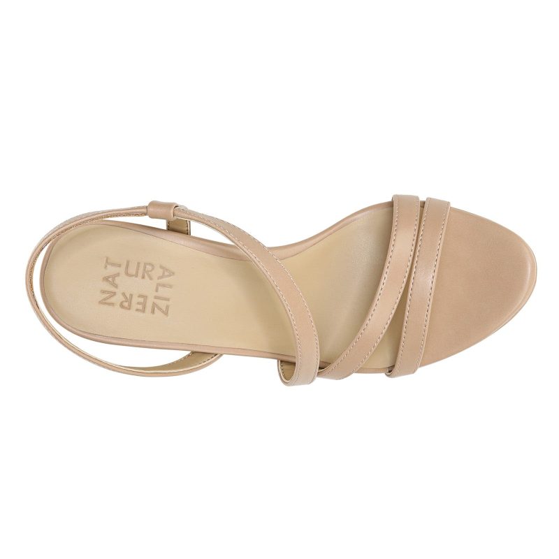 H9892S0251 Womens Naturalizer Brenta Strappy Sandal Beige 5