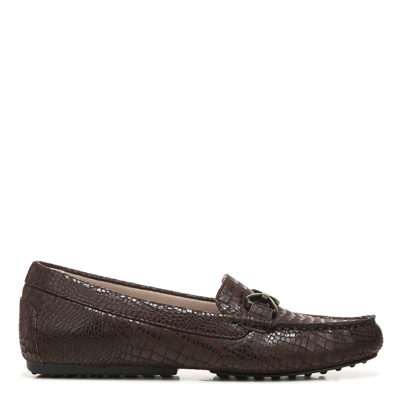 I1955S1200 Womens Life Stride Turnpike Loafer Chocolate 1