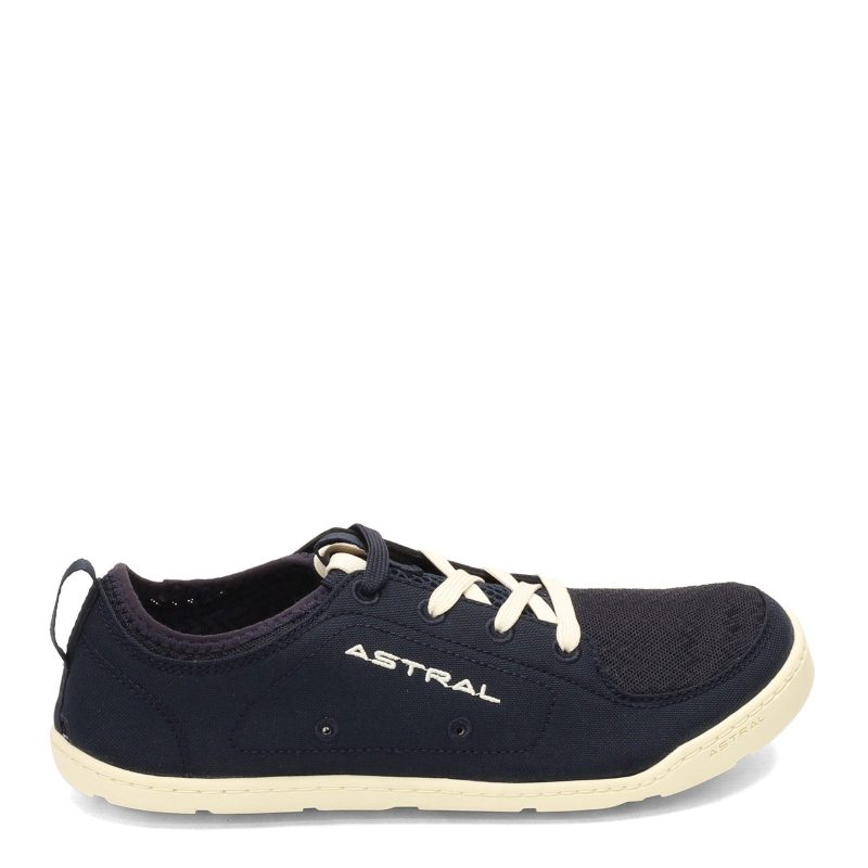 Lywnw Womens Astral Loyak Water Shoe Navy White 1