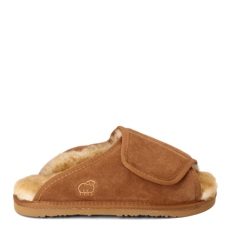 M0604 Cnt Mens Lamo Wrap Slipper Chestnut 1