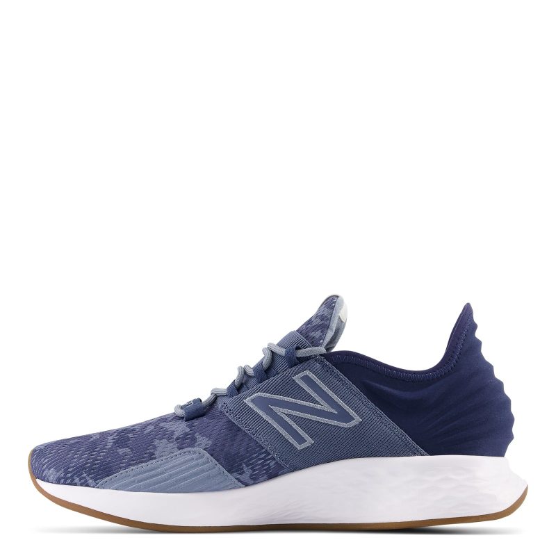 MROAVPN1 Mens New Balance Roav V1 Running Shoe Navy 2