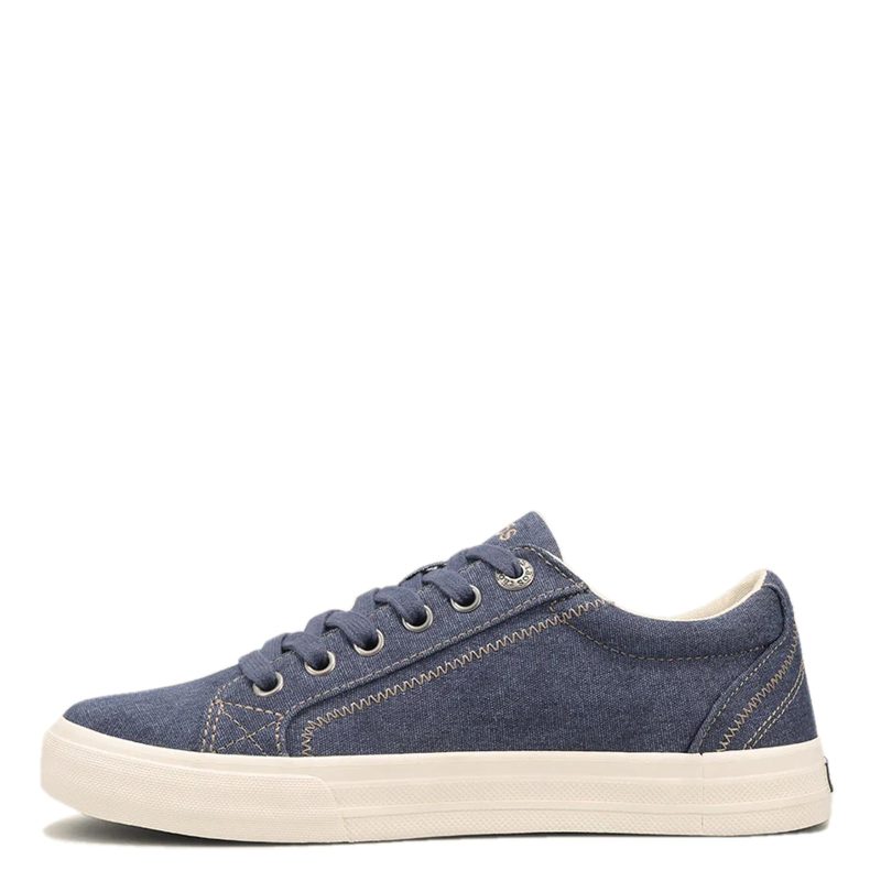 PLS 13644 BWC Womens Taos Plim Soul Sneaker Blue Wash 2