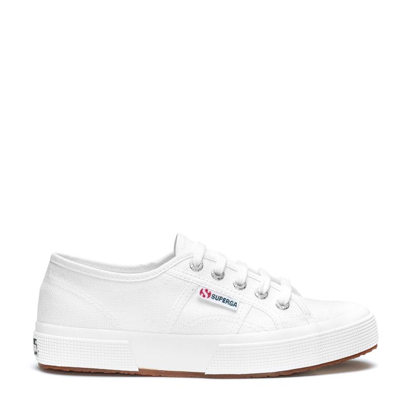 S000010 901 White 1