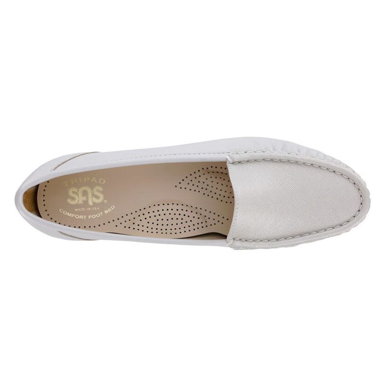 SIMPLIFY SILCLD Womens Sas Simplify Loafer Silver Light 5