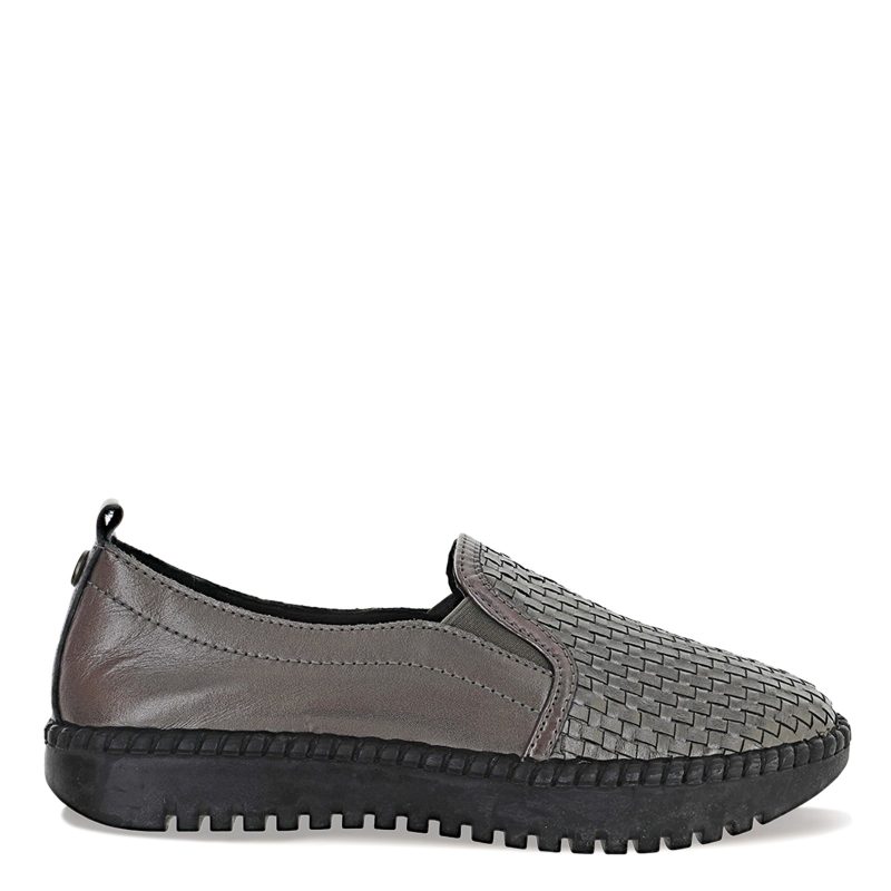 TW114 GUNMET Womens Bernie Mev Tw114 Slip On Gunmetal 1