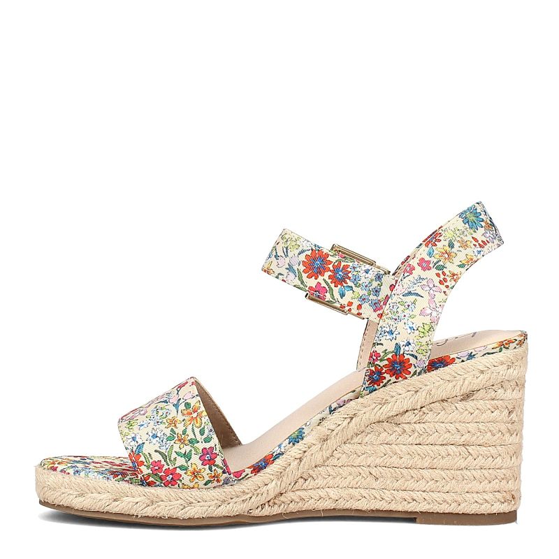 https 3a 2f 2fimages.peltzshoes.com 2fH0856 F1250 Womens Lifestride Tango Sandal Beige Multi 3