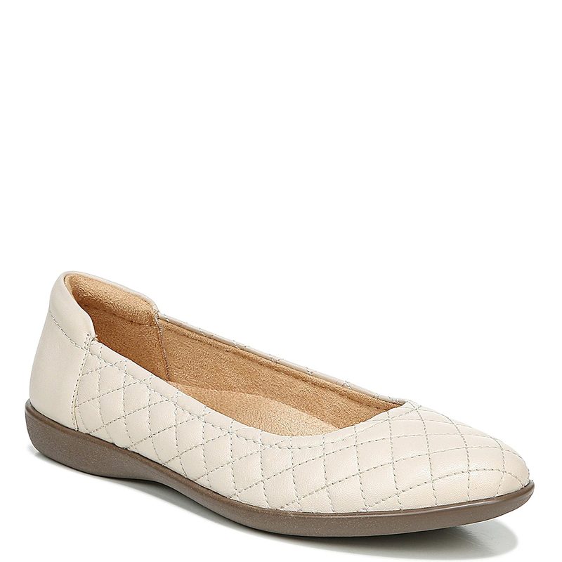 https 3a 2f 2fimages.peltzshoes.com 2fH1930 L1250 Womens Naturalizer Flexy Flat Natural Quilted