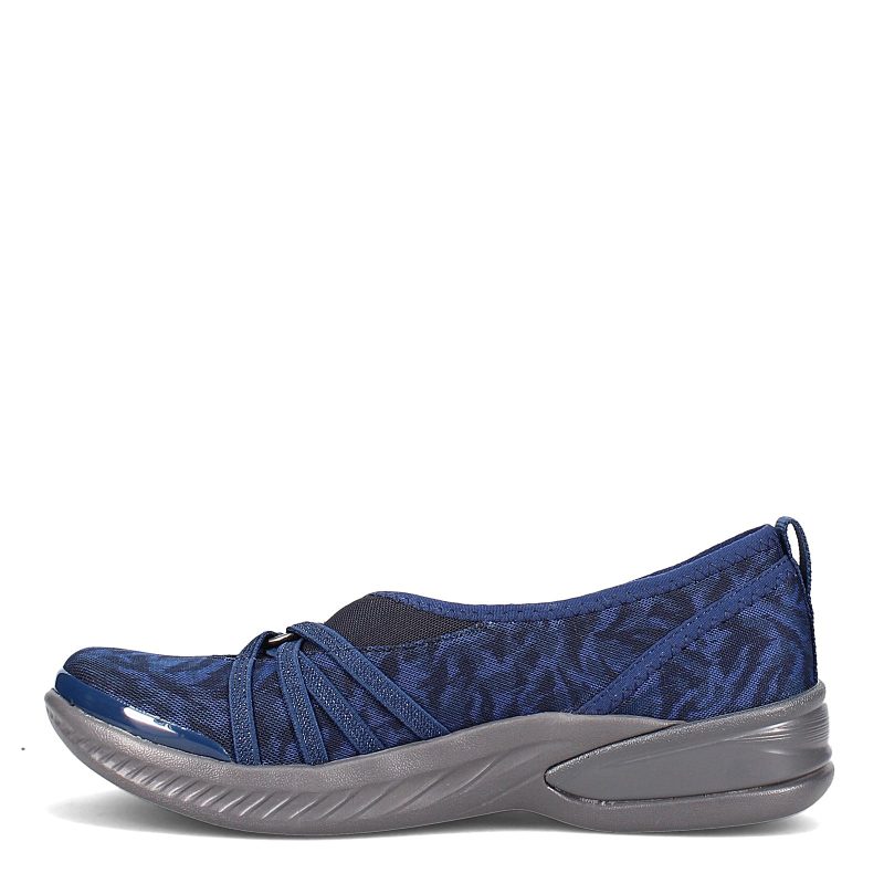 https 3a 2f 2fimages.peltzshoes.com 2fH5206 F2400 Womens Bzees Niche Slip On Navy Pattern 3